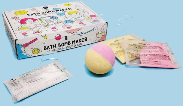 Cómo hacer bombas de baño para niños. Primero debes comprar un kit para hacer bombas de baño.